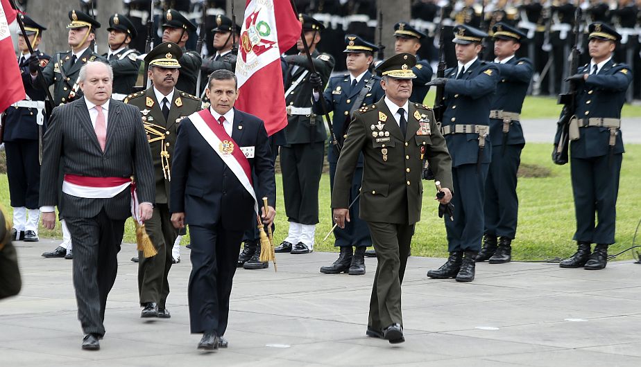 Presidente De La República Participa En Ceremonia Por Día De La Bandera