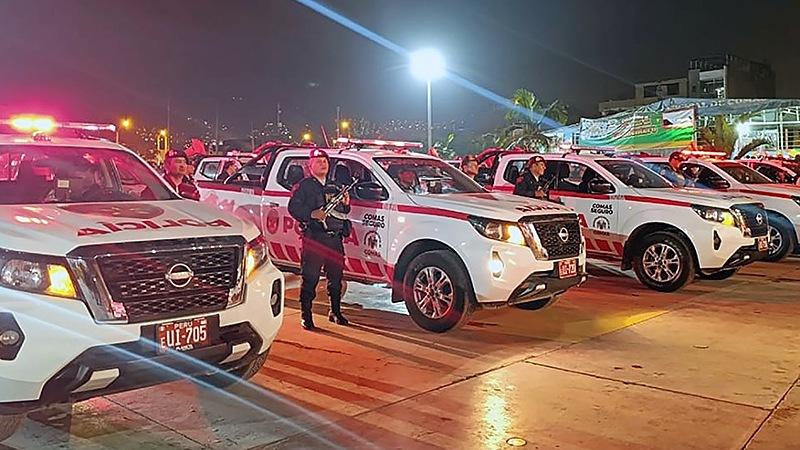 pnp comas camionetas seguridad