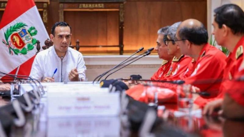 José Jerí y bomberos