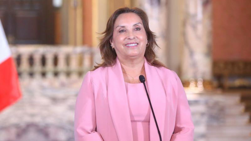 Presidenta Dina Boluarte Presidenta Dina Boluarte