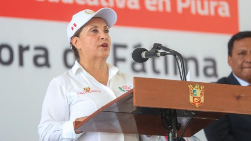 Presidenta Dina Boluarte Presidenta Dina Boluarte