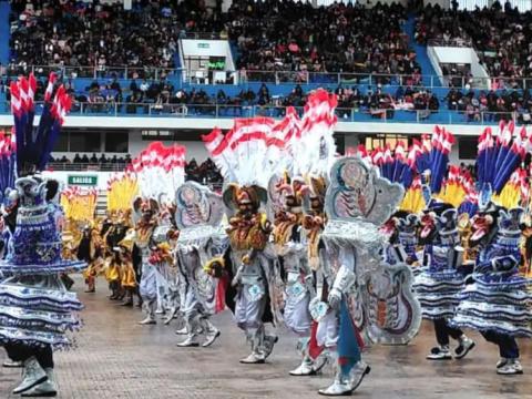 Virgen de la Candelaria en Puno