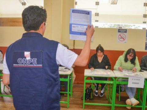 capacitación de miembros de mesa