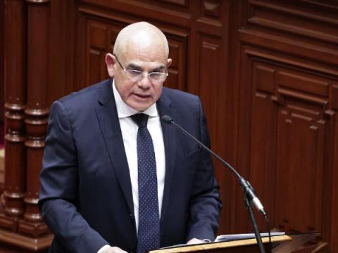 Premier Ernesto Álvarez