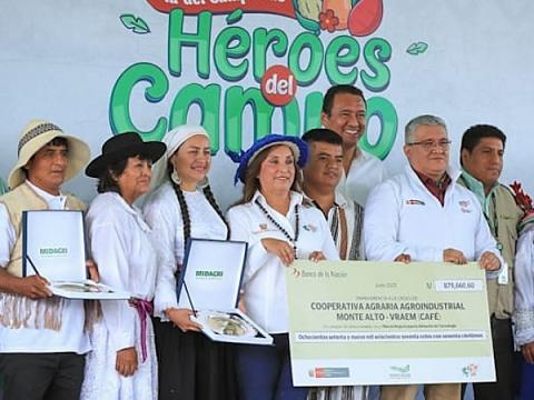 Dina Boluarte Presidencia Agricultura 