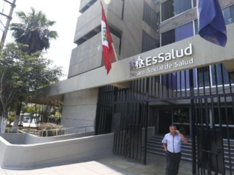 essalud