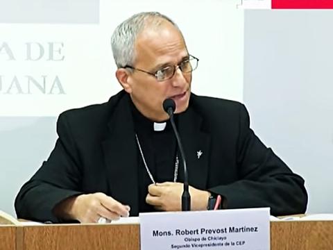 papa león XIV CHiclayo vaticano documental
