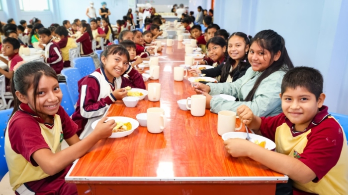 desayunos midis escolares